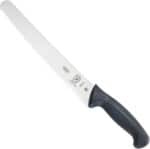 Serrated bread knife.