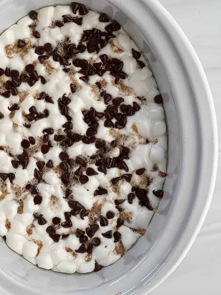 overhead image of s'mores chocolate cake in a slow cooker
