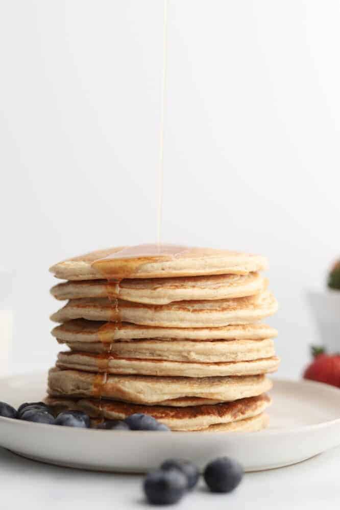 Protein Pancakes (healthy blender pancake recipe)