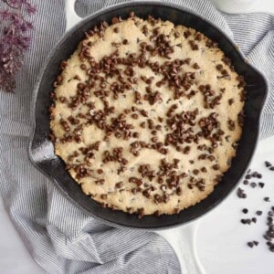 overhead image of a Paleo chocolate chip cookie skillet