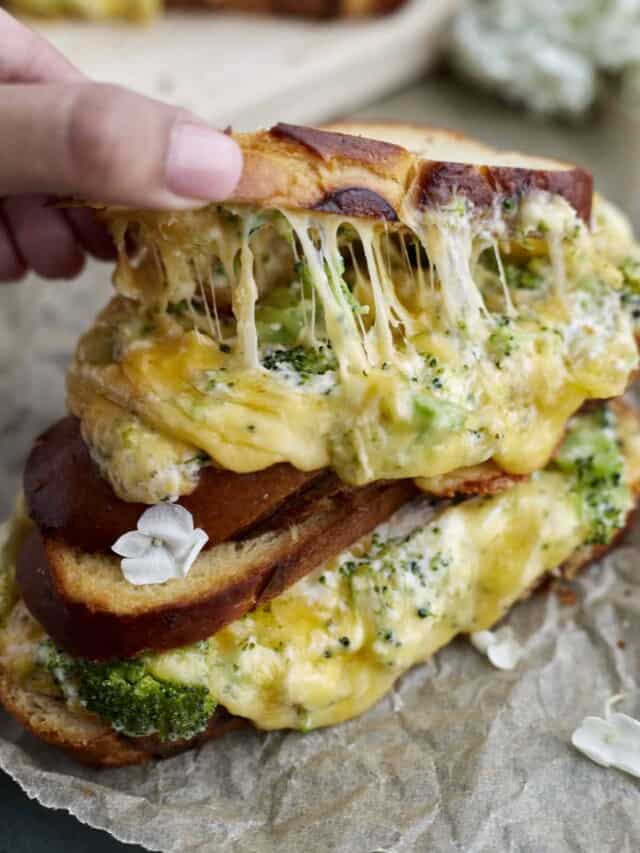 Roasted Garlic and Broccoli Grilled Cheese