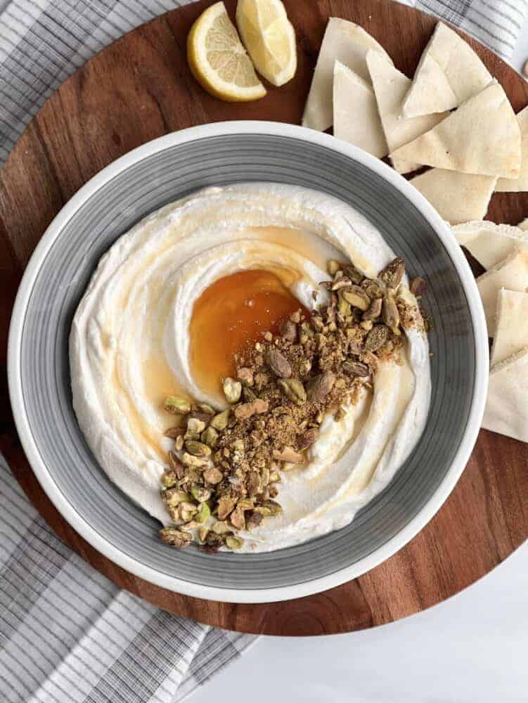 Whipped Ricotta with Honey and Pistachios (10-minute recipe)