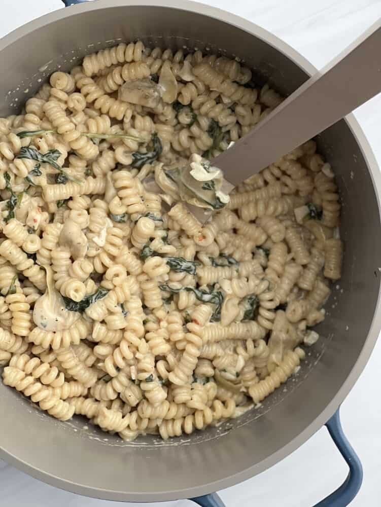 one pot spinach and artichoke pasta