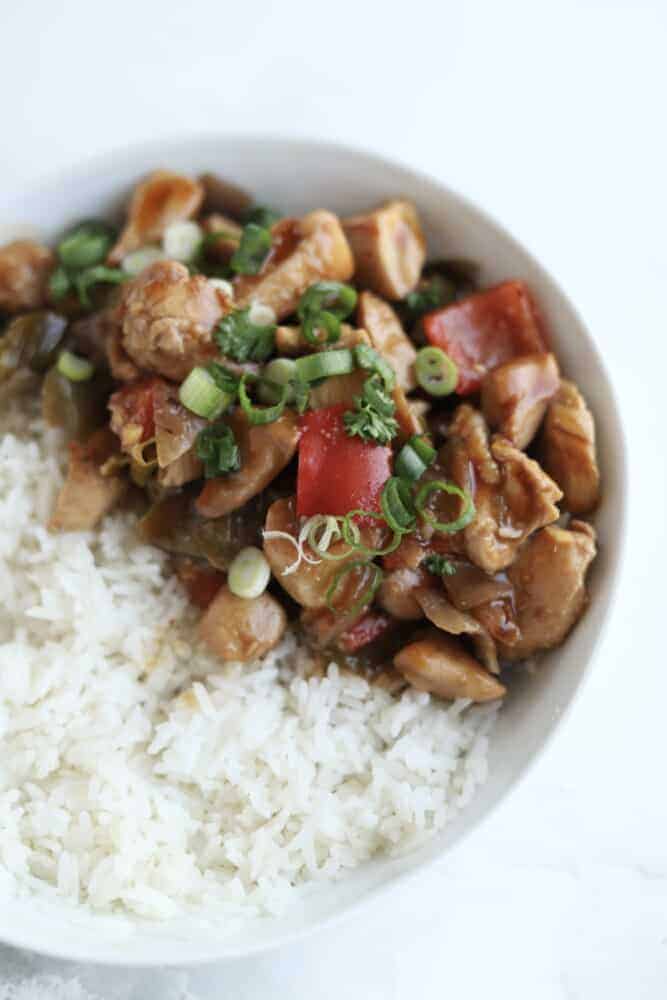 Kung Pao Chicken (Copycat Big Bowl Recipe)