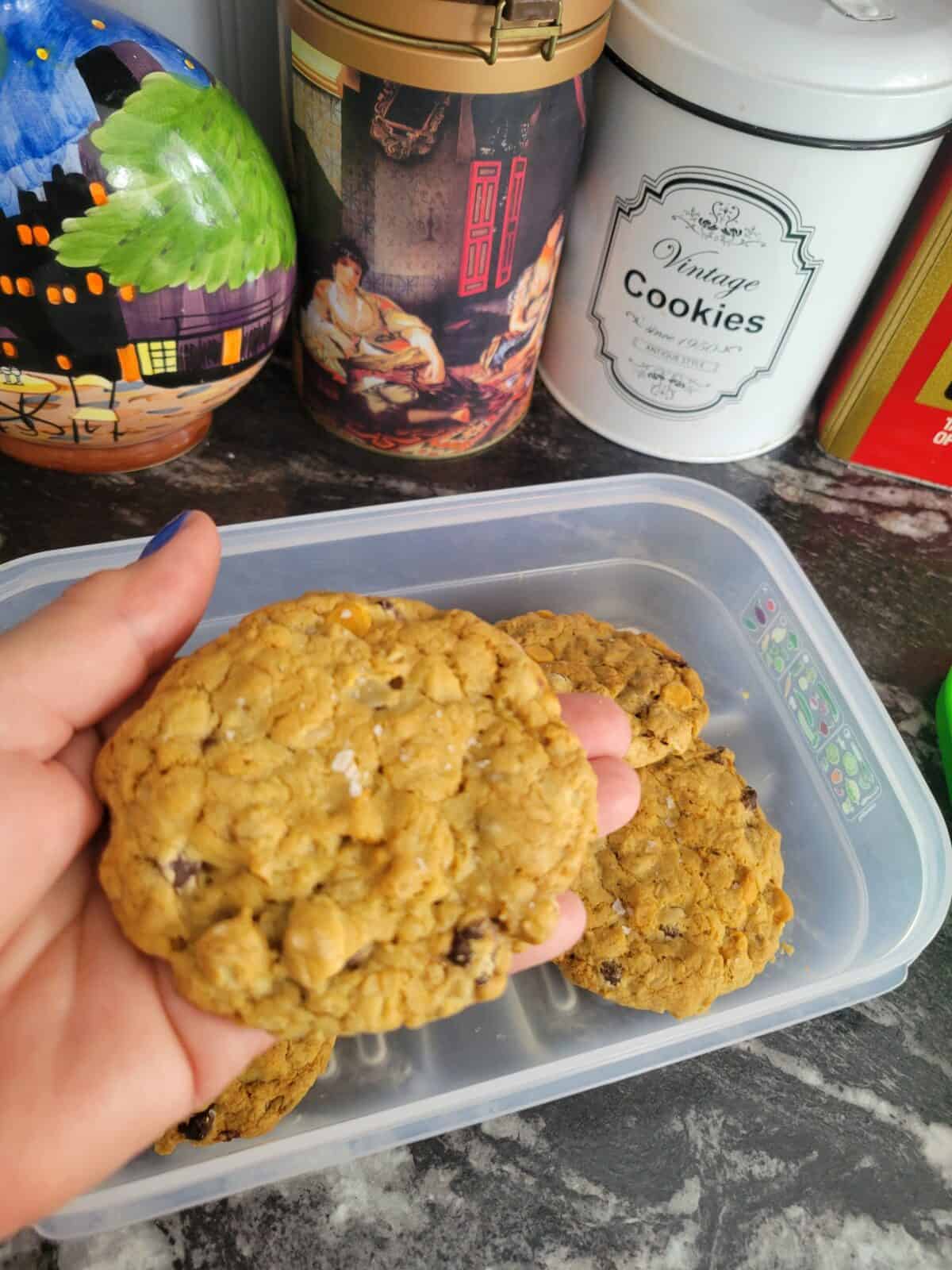 Crumbl Cookies Mom's Recipe Copycat - Food Dolls