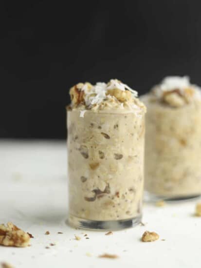 two jars of date & apricot overnight oats