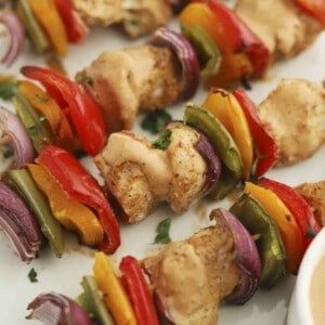 oven-baked chipotle chicken skewers