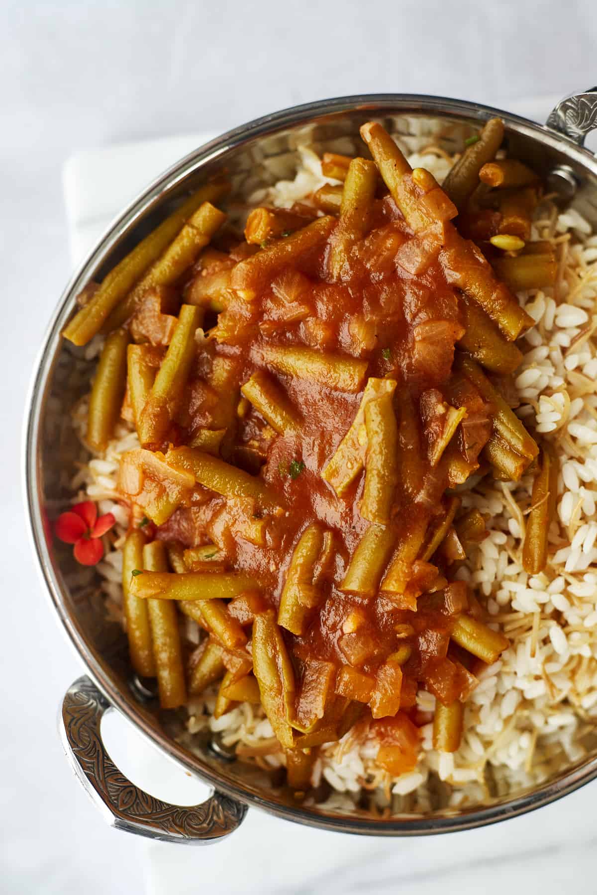 Fasooliya over Vermicelli rice