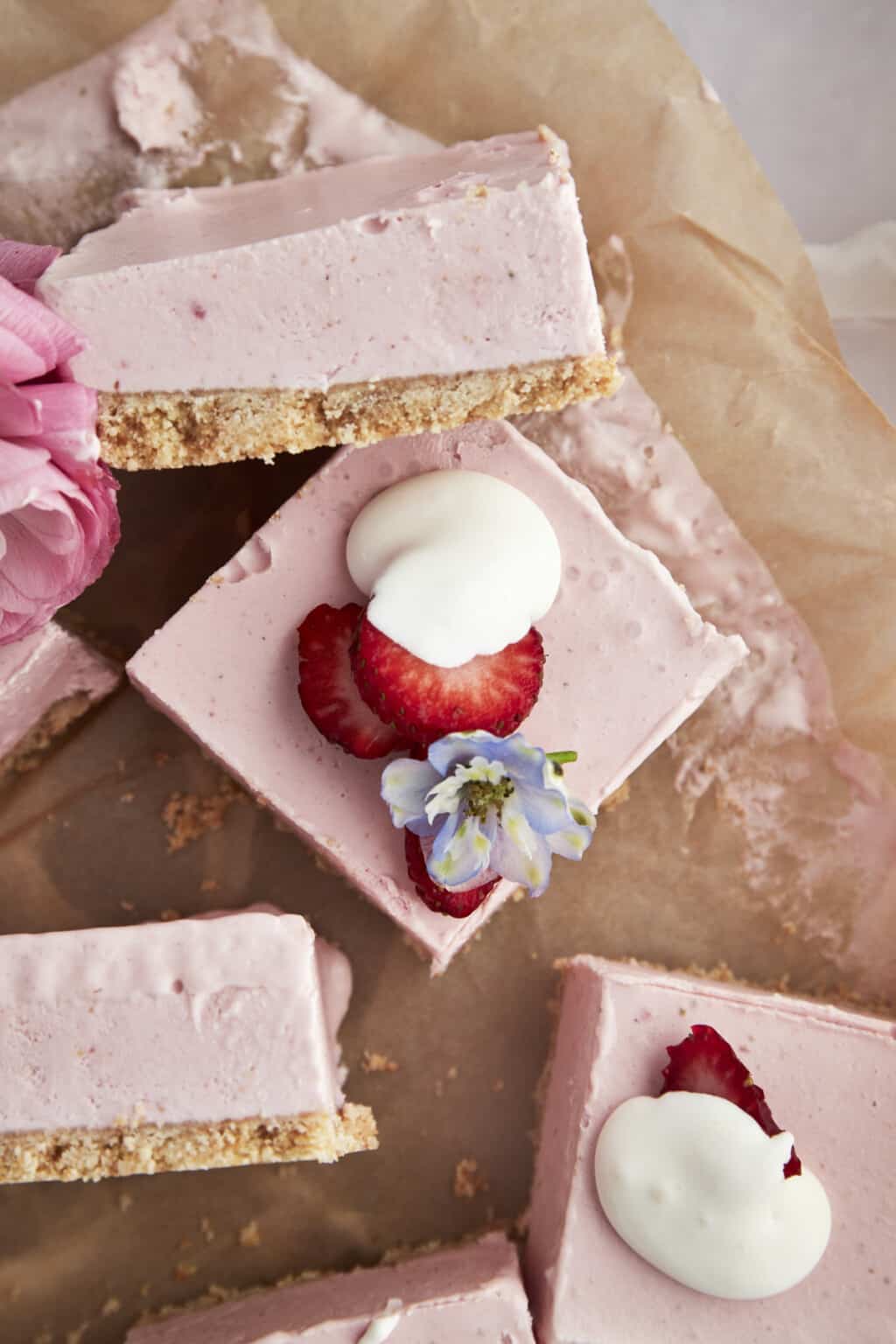 NoBake Cheesecake Squares (Strawberry) Food Dolls