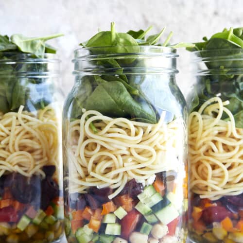 https://www.fooddolls.com/wp-content/uploads/2023/04/Greek-Spaghetti-Salad15723-500x500.jpg