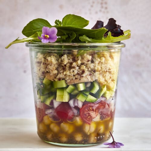https://www.fooddolls.com/wp-content/uploads/2023/04/Med-Salad-Jar16573-500x500.jpg