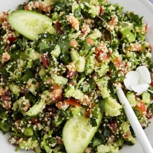 A bowl of easy tabbouleh salad with bulgur wheat.