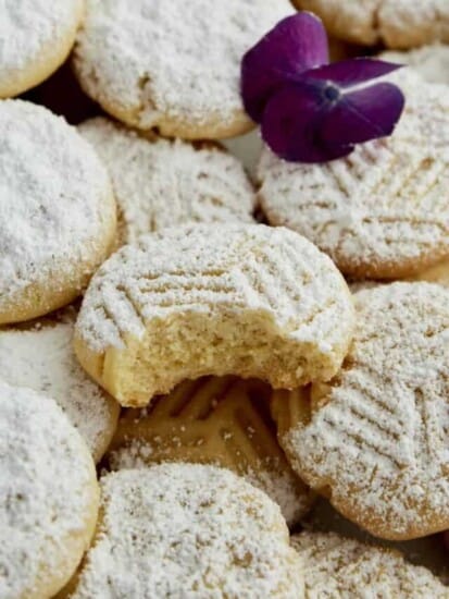 Kahk Cookies