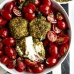 Tomato and burrata salad with za'atar seasoning.