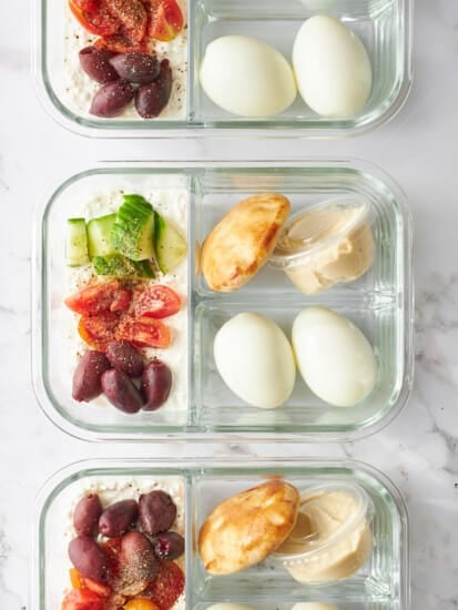 Cottage cheese salad meal prep jars.